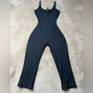 SKIMS Black Scoop-Neck Slim Jumpsuit
